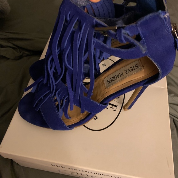 Steve Madden Blue fringe heels - Picture 4 of 5